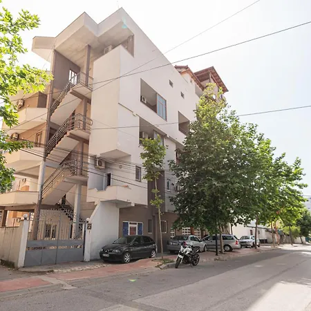 Al * Durres